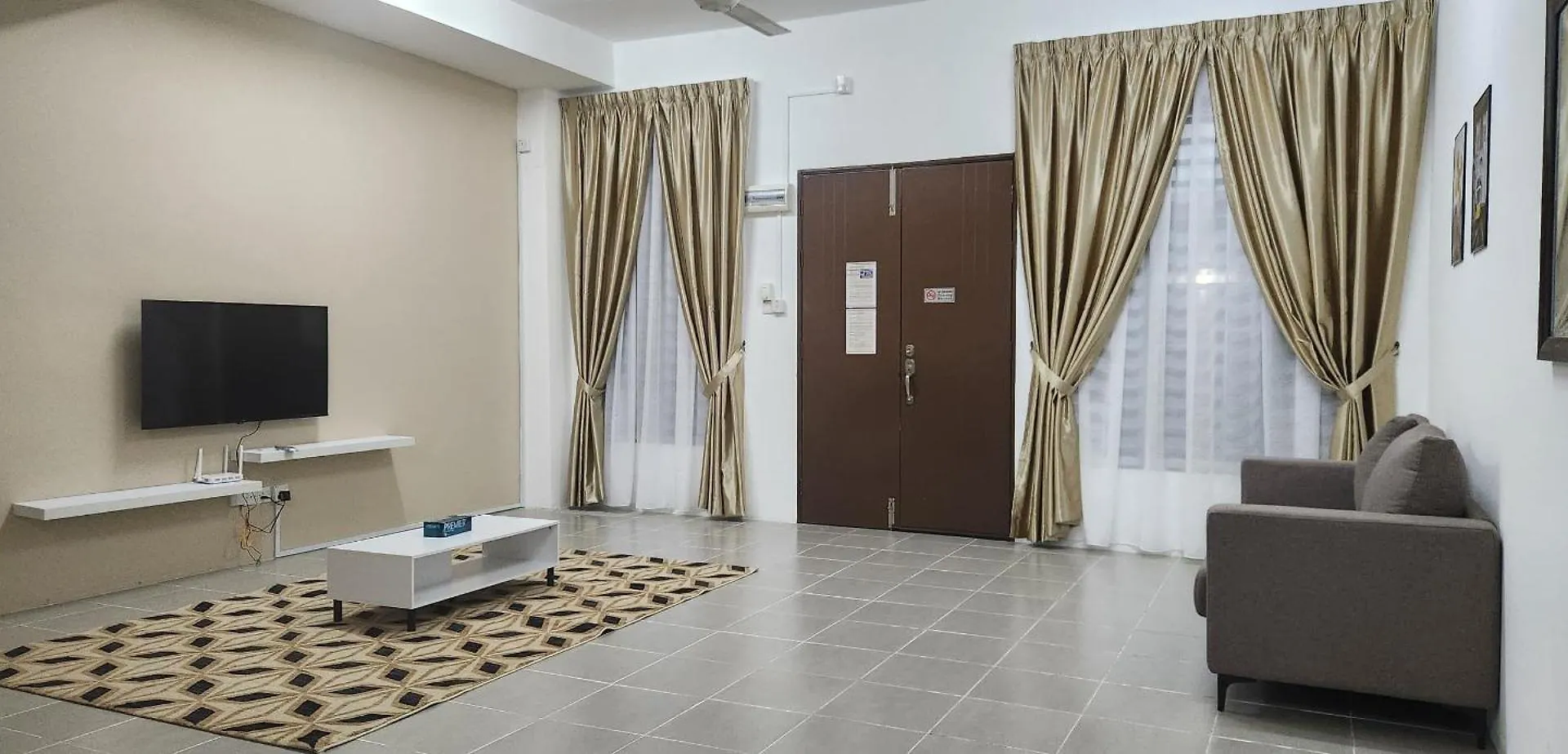 Holiday home Lestarihome2, Klia Sepang