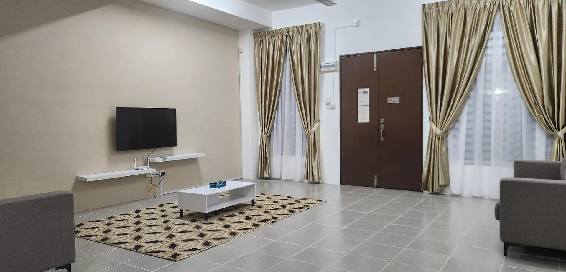 Lestarihome2, Klia Sepang Holiday home